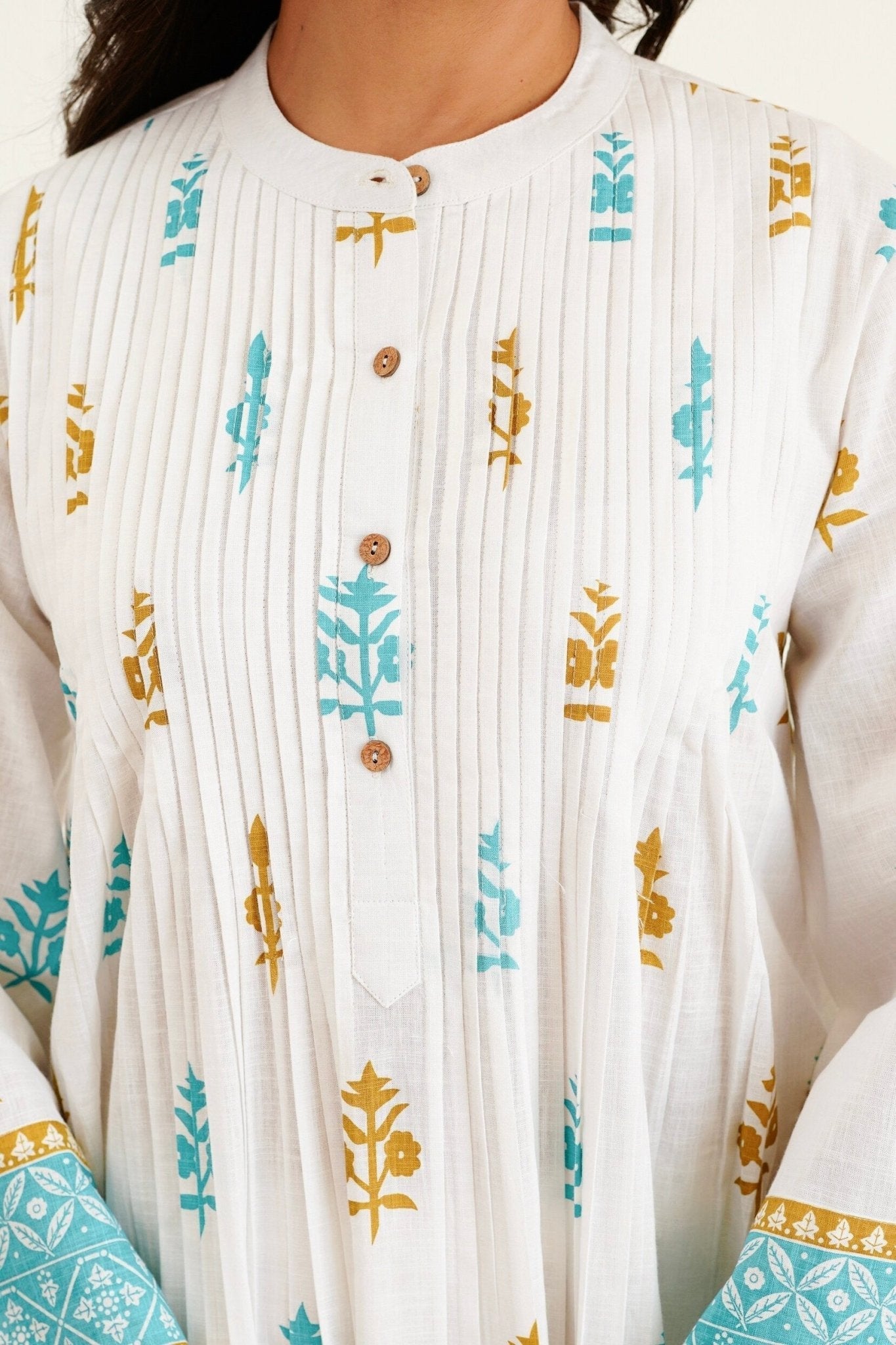 White Cotton Slub Buti Print Kurta Set with Culottes