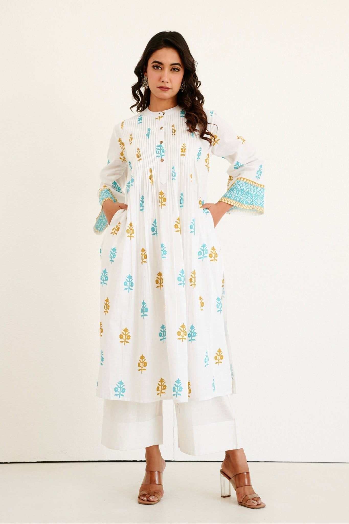 White Cotton Slub Buti Print Kurta Set with Culottes