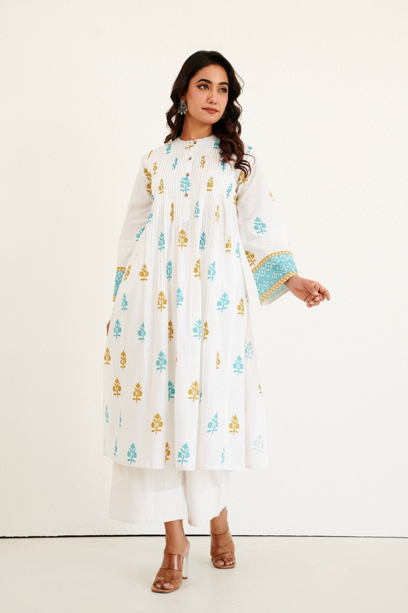 White Cotton Slub Buti Print Kurta Set with Culottes